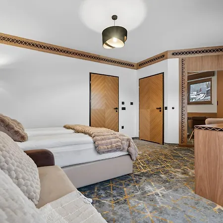 Grand Regle & Poronin